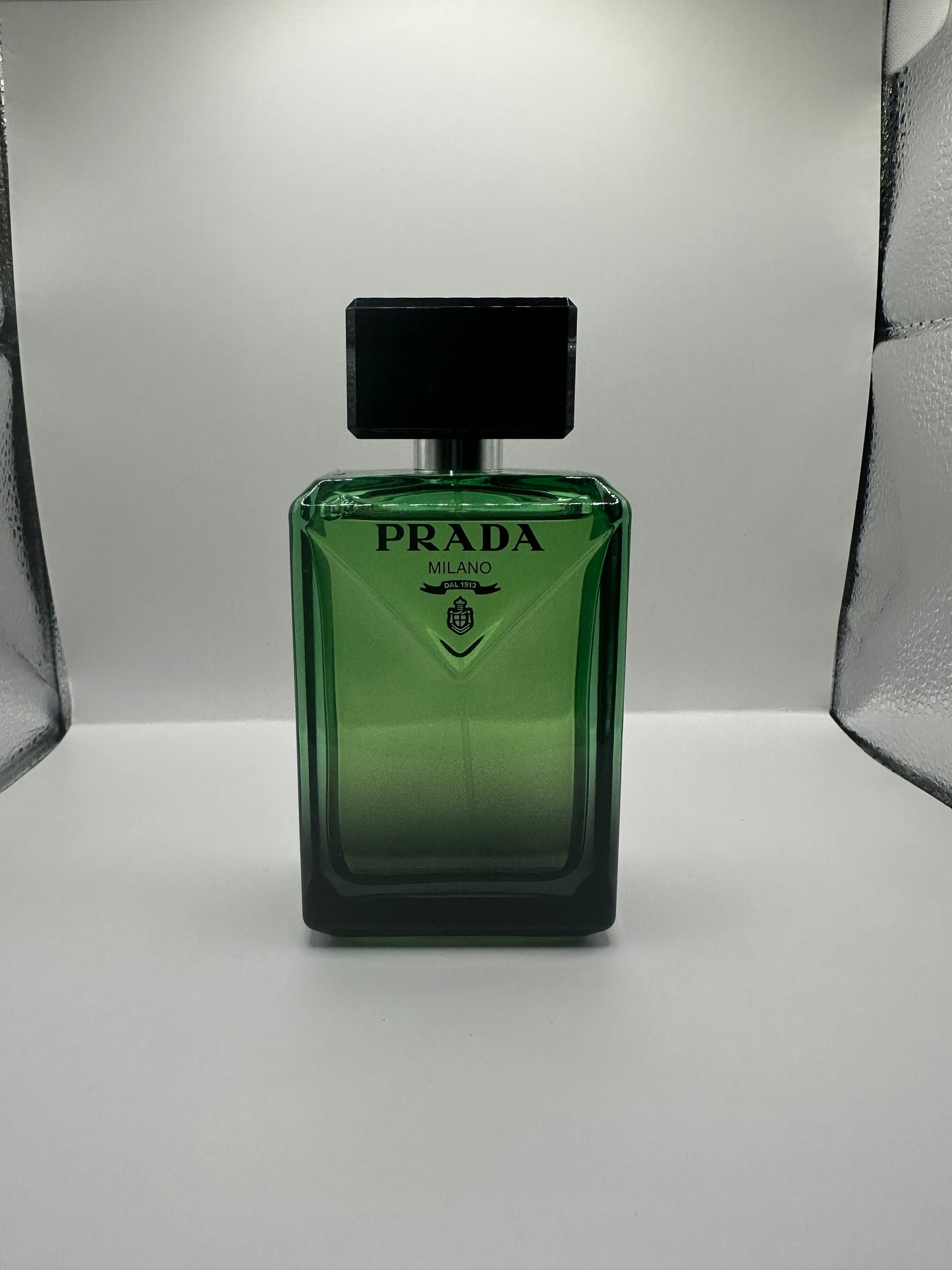 Prada - Paradigme - Sample