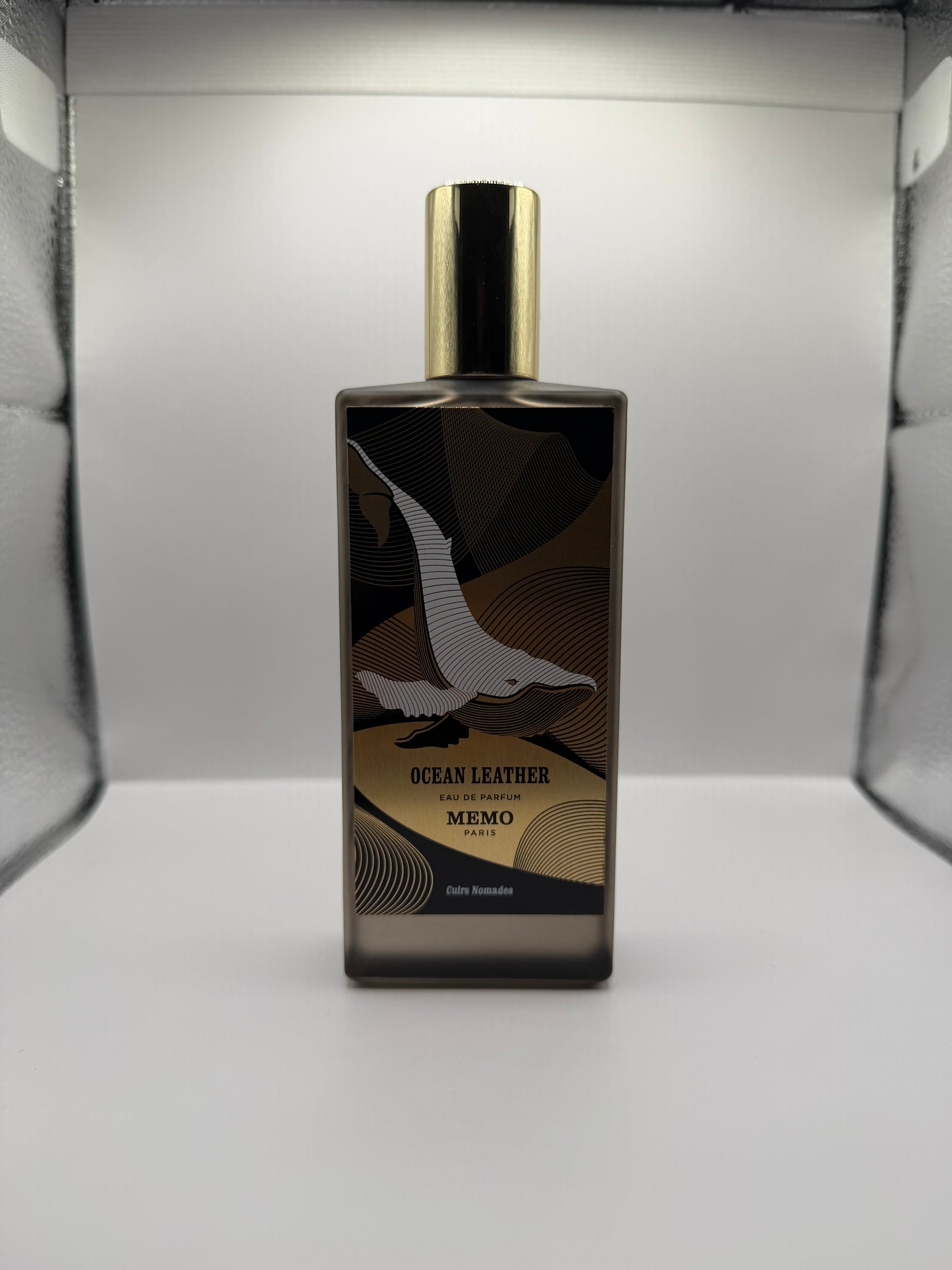 Memo Paris - Ocean Leather - Sample