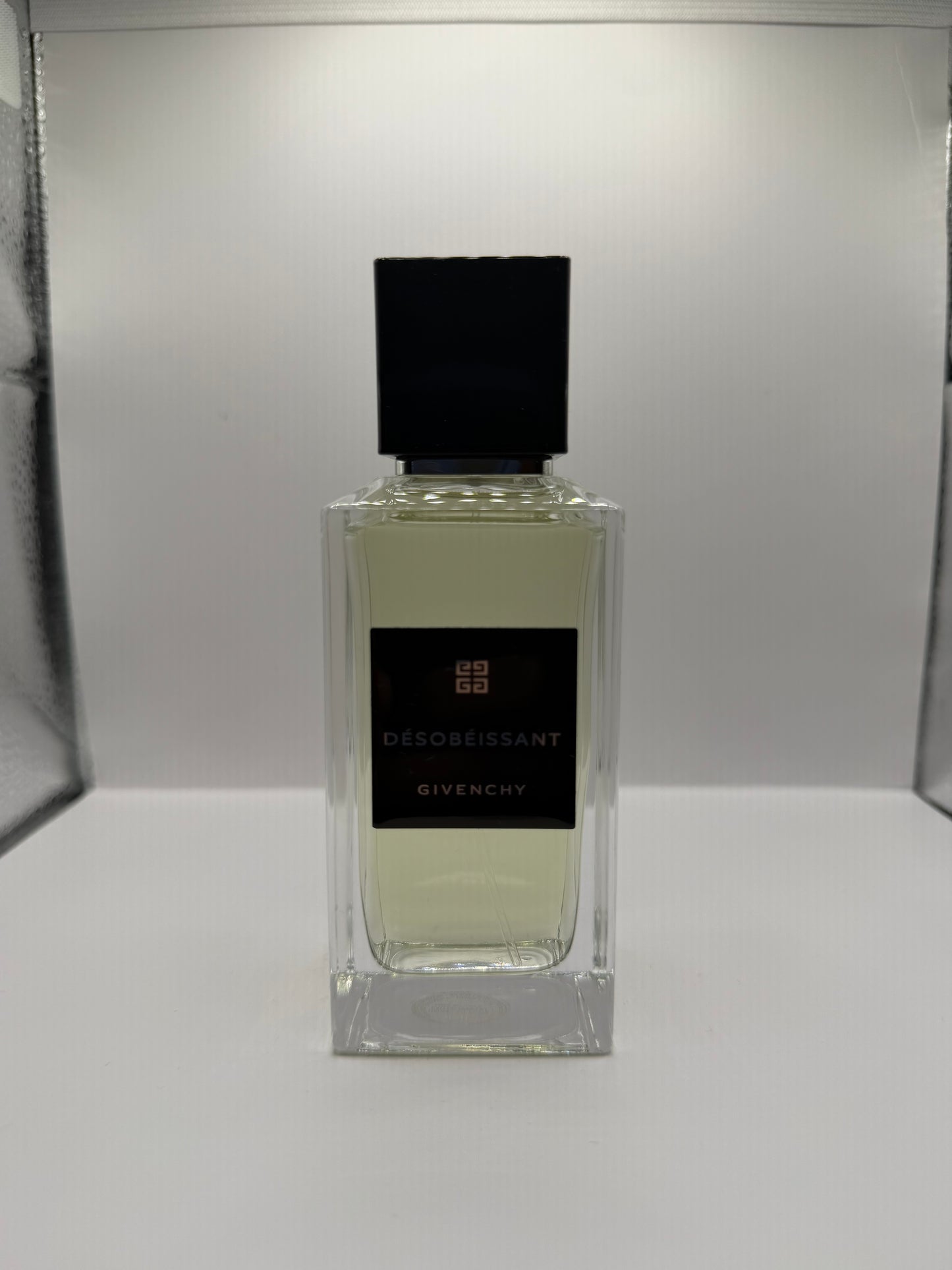 Desobeissant - Sample