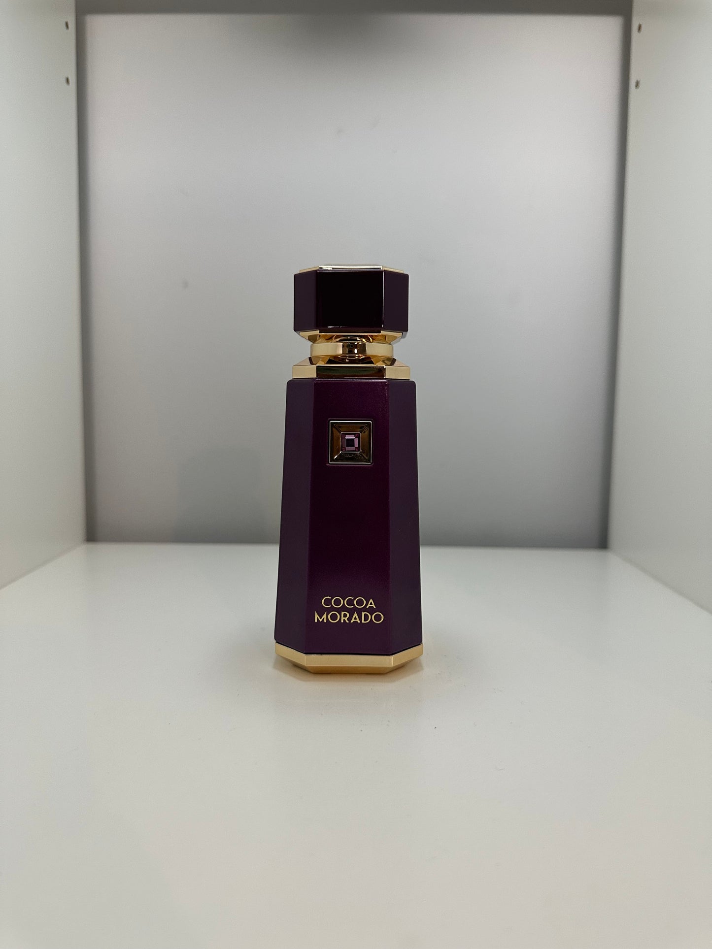 French Avenue - Cocoa Morado - Sample