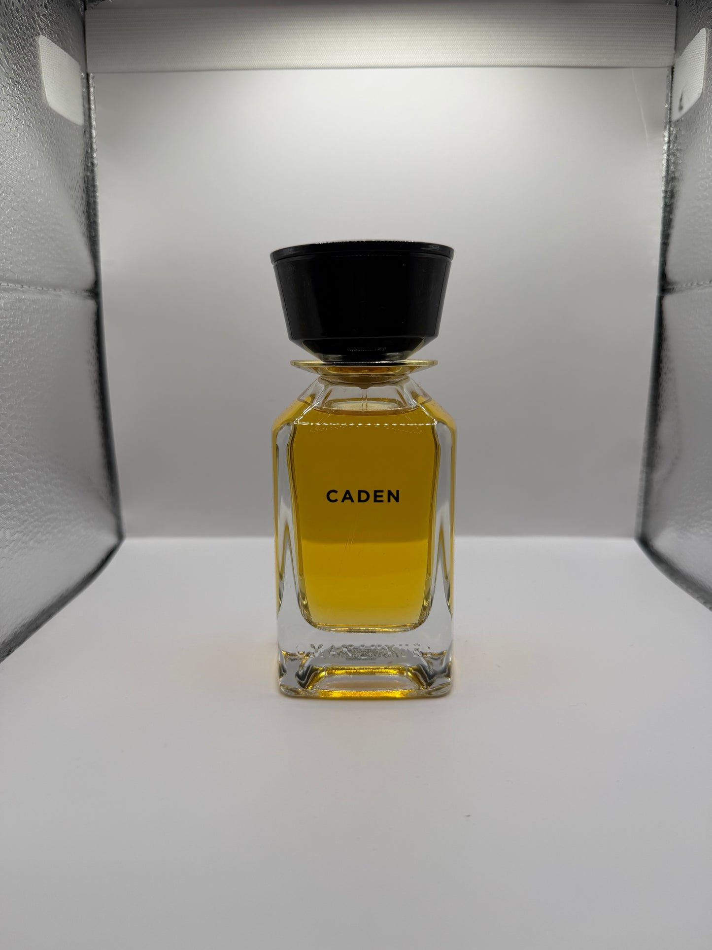 OmanLuxury - Caden - Sample